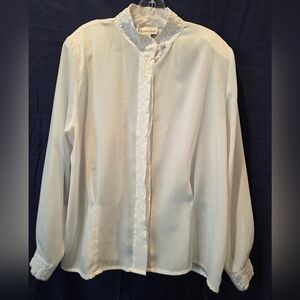 Christie & Jill White Blouse